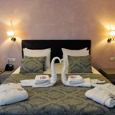 Hotel Magnolia In The City Centre كوتايسي المظهر الخارجي الصورة