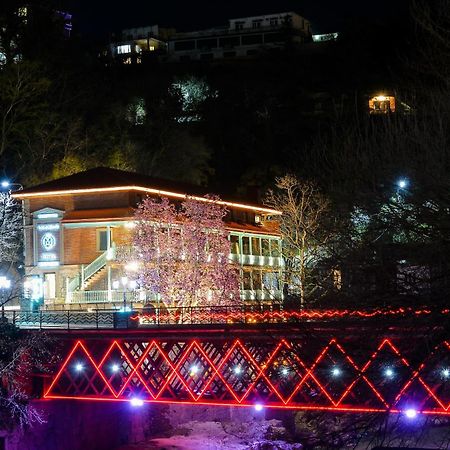 Hotel Magnolia In The City Centre كوتايسي المظهر الخارجي الصورة